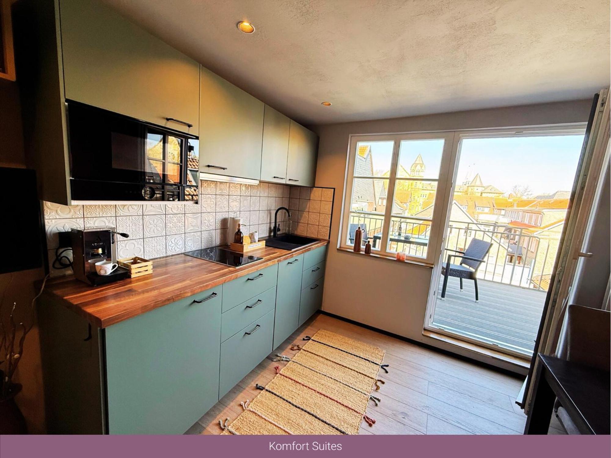 Trattoria & Apartments - Casa Da Enzo جوسلار الغرفة الصورة