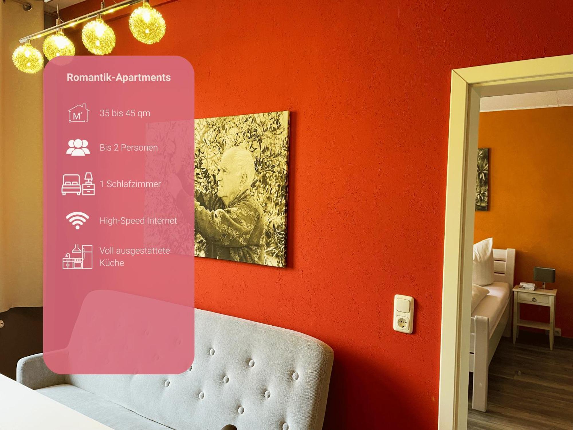 Trattoria & Apartments - Casa Da Enzo جوسلار المظهر الخارجي الصورة