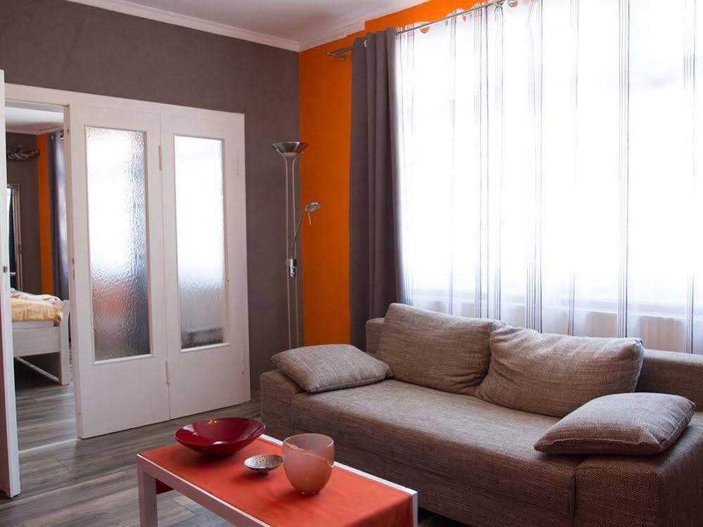 Trattoria & Apartments - Casa Da Enzo جوسلار المظهر الخارجي الصورة