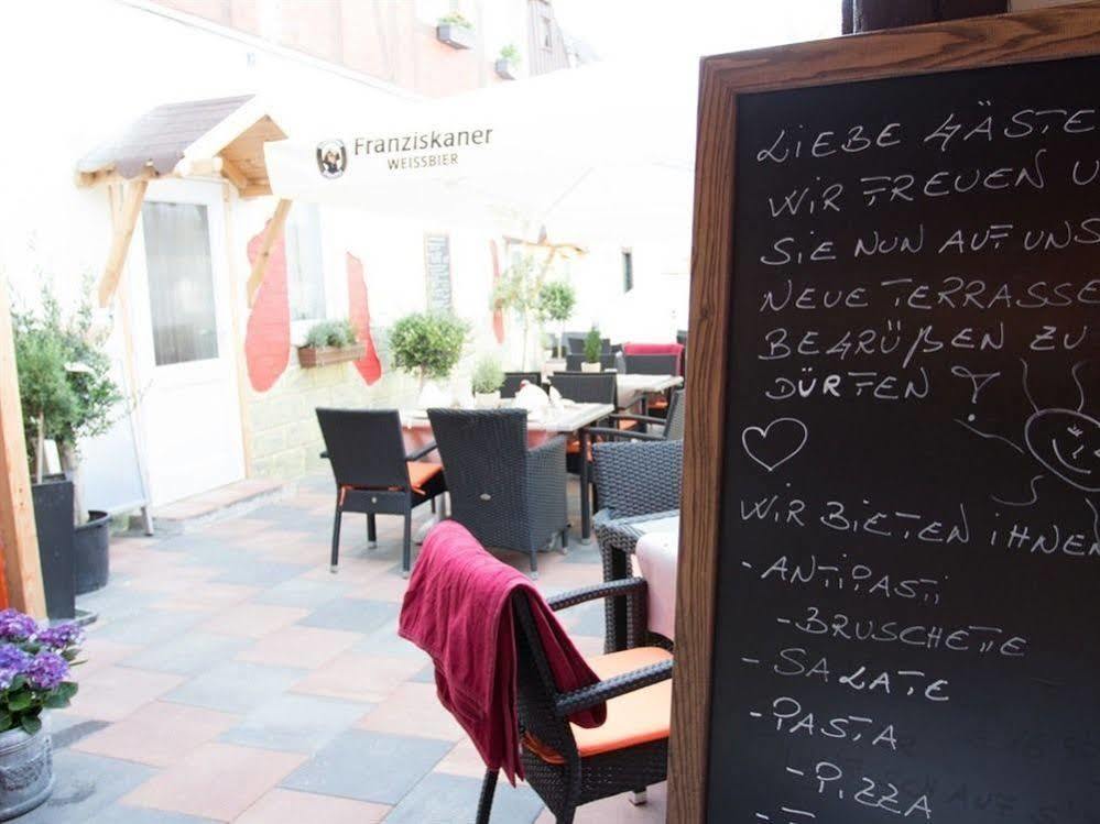 Trattoria & Apartments - Casa Da Enzo جوسلار المظهر الخارجي الصورة